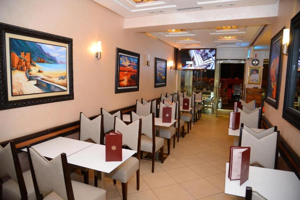 Hotel Al Amal 티즈니트 외부 사진